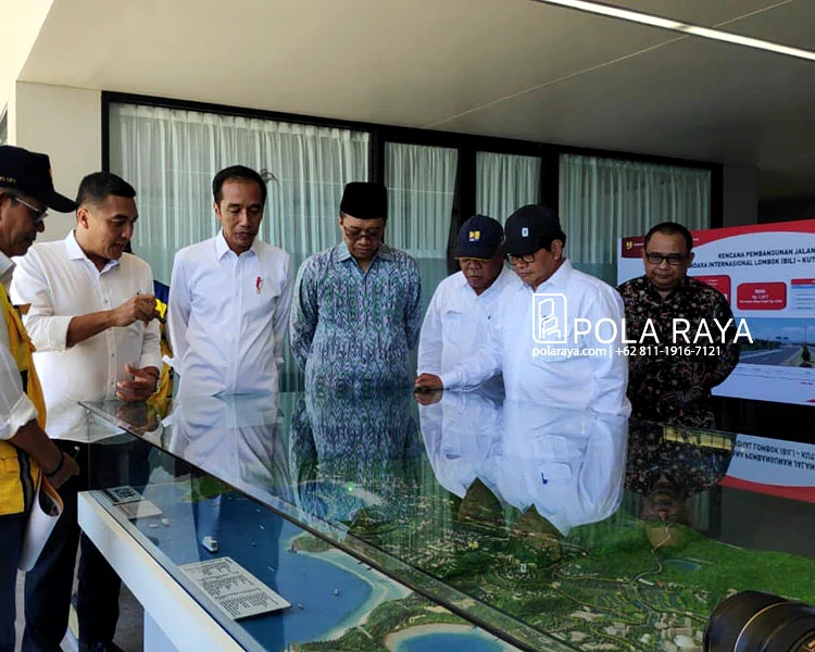 President Joko Widodo reviewing a Mandalika infrastructure model.